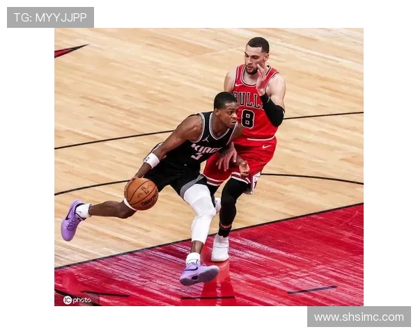 巴格利表现亮眼18分钟内高效拿下14分7板3助攻展现全面能力